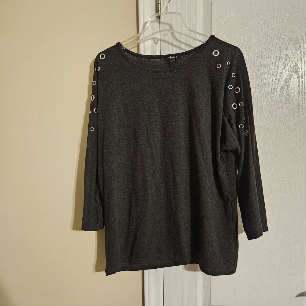 Elegant Black Eyelet Sleeve Blouse